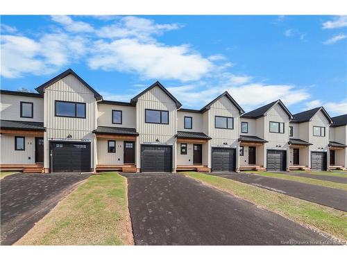 18 Vision Court, Dieppe, NB 