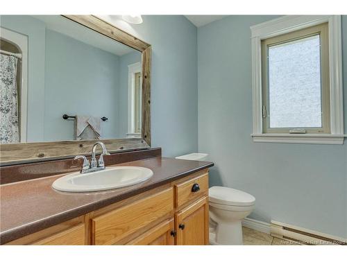 28 Sydney Ave, Riverview, NB 