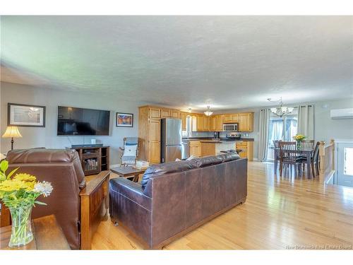 28 Sydney Ave, Riverview, NB 
