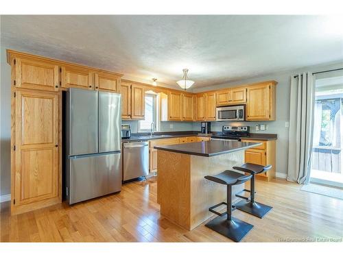 28 Sydney Ave, Riverview, NB 