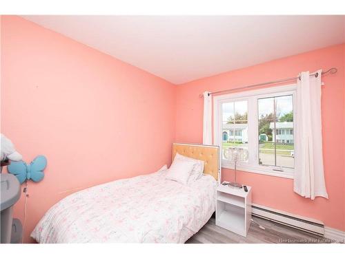 64 Pasadena Dr, Moncton, NB 