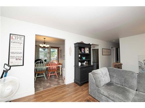 64 Pasadena Dr, Moncton, NB 
