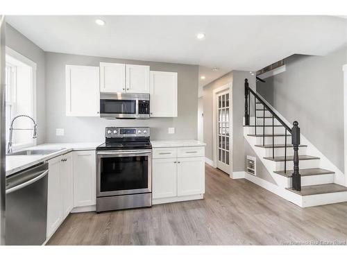 17 Copp St, Dieppe, NB 