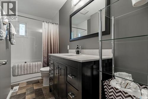 1606 Argyle Avenue, Saskatoon, SK 