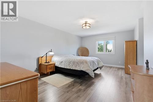 31 Fano Drive, Hamilton, ON - Indoor Photo Showing Bedroom