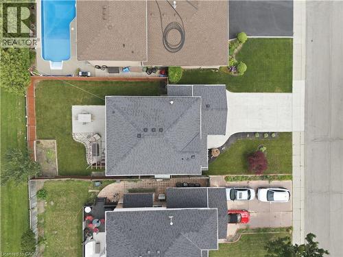 31 Fano Drive, Hamilton, ON - Outdoor
