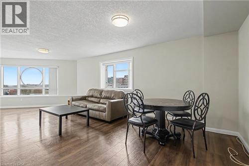 96 University Avenue W, Waterloo, ON - Indoor