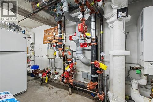 96 University Avenue W, Waterloo, ON - Indoor Photo Showing Basement