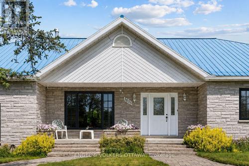 3805 Big Rideau Lake Road, Rideau Lakes, ON - Outdoor