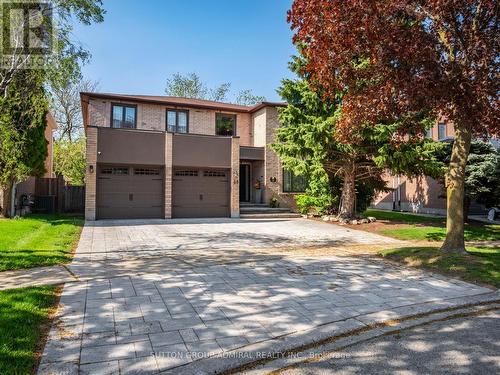 49 MIRIAM CRESCENT  Richmond Hill, ON L4B 2P8