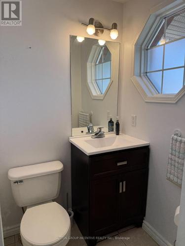28 WEYMOUTH ROAD , Barrie, Ontario L4M 6R9 2