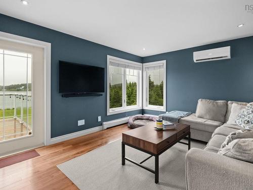 4 Emerald Drive, Three Fathom Harbour, NS - Indoor Photo Showing Living Room