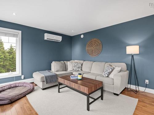 4 Emerald Drive, Three Fathom Harbour, NS - Indoor Photo Showing Living Room