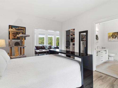 4040 Highway 2, Fletchers Lake, NS - Indoor Photo Showing Bedroom