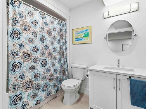 4040 Highway 2, Fletchers Lake, NS - Indoor Photo Showing Bathroom
