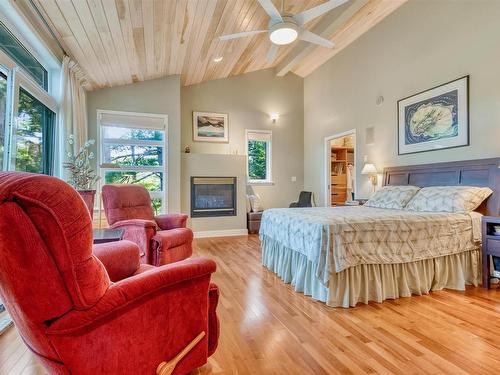 62 Sunnybrook Road, Sunnybrook, NS - Indoor Photo Showing Bedroom With Fireplace