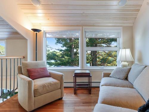 62 Sunnybrook Road, Sunnybrook, NS - Indoor Photo Showing Living Room