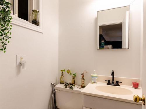 14 Huntingdon Drive, Cole Harbour, NS - Indoor Photo Showing Bathroom