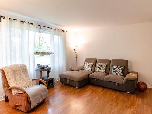 14 Huntingdon Drive, Cole Harbour, NS - Indoor Photo Showing Living Room