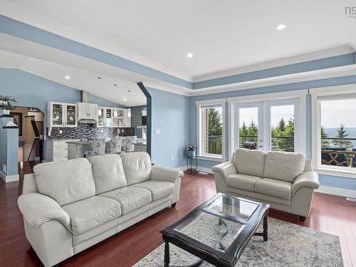 116 Whitecap Ridge, Black Point, NS - Indoor Photo Showing Living Room