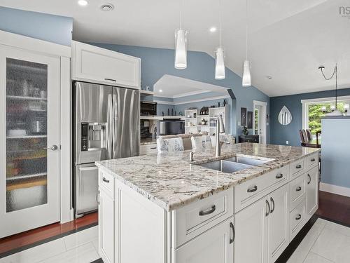 116 Whitecap Ridge, Black Point, NS - Indoor Photo Showing Kitchen With Double Sink With Upgraded Kitchen