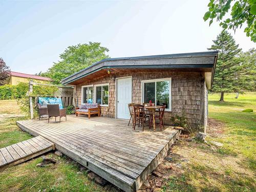 101 Lorne Smith Road, Walton, NS 