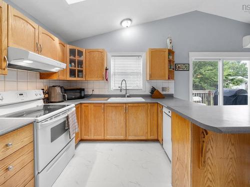 106 Jeep Crescent, Eastern Passage, NS - Indoor Photo Showing Kitchen