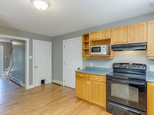 174 Prospect Avenue, Kentville, NS - Indoor Photo Showing Kitchen