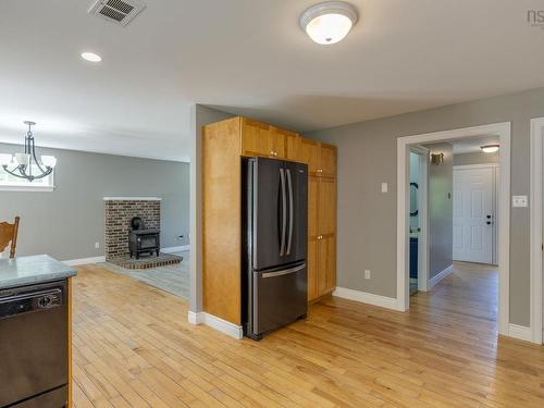 174 Prospect Avenue, Kentville, NS - Indoor Photo Showing Kitchen