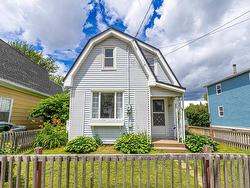 47 DOUGLAS Street Charlottetown, PE C1A 2J3