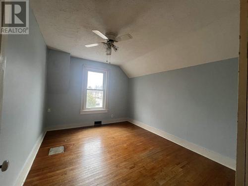 37 Hawkins St, Blind River, ON - Indoor Photo Showing Other Room