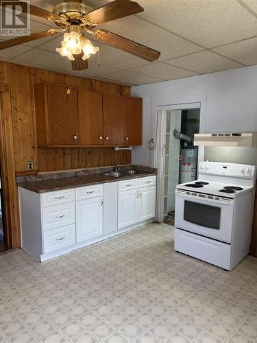 37 Hawkins St, Blind River, ON - Indoor Photo Showing Kitchen
