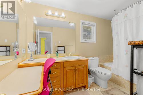 3539 R35 Route, Rideau Lakes, ON - Indoor Photo Showing Bathroom