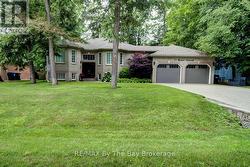 22 DOWNER CRESCENT  Wasaga Beach, ON L9Z 1C2