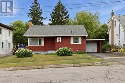 17 Findlay DR Sault Ste. Marie, ON P6B 3A7