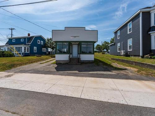 8216 Highway 1, Meteghan, NS 