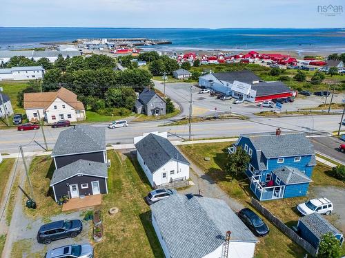 8216 Highway 1, Meteghan, NS 