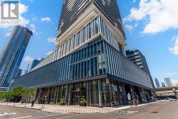2801 - 138 DOWNES STREET Toronto, ON M5E 0E4