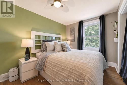 114 Elgin Avenue E, Goderich (Goderich (Town)), ON - Indoor Photo Showing Bedroom