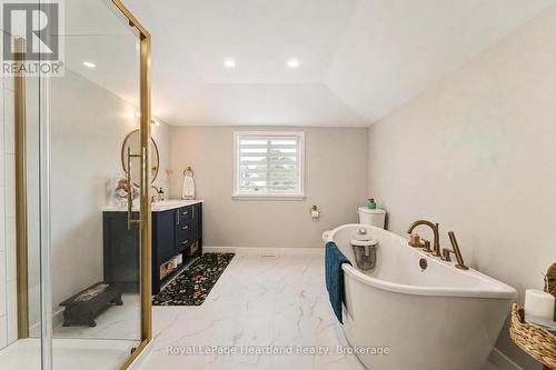114 Elgin Avenue E, Goderich (Goderich (Town)), ON - Indoor Photo Showing Bathroom