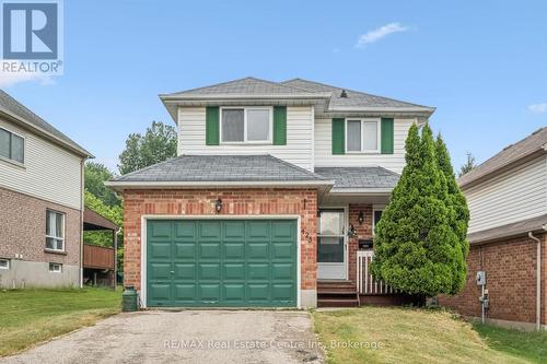 425 EXMOOR STREET  Waterloo, ON N2K 3X5