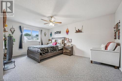 425 Exmoor Street, Waterloo, ON - Indoor Photo Showing Bedroom