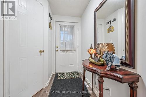 425 Exmoor Street, Waterloo, ON - Indoor Photo Showing Other Room