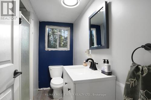 23 Egan Lane, Bancroft, ON - Indoor Photo Showing Bathroom