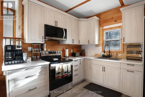 23 Egan Lane, Bancroft, ON - Indoor Photo Showing Kitchen