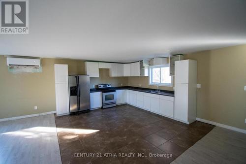 119 Knapp Street, Rideau Lakes, ON - Indoor Photo Showing Kitchen With Double Sink