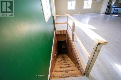119 Knapp Street, Rideau Lakes, ON - Indoor Photo Showing Other Room