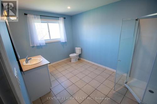 119 Knapp Street, Rideau Lakes, ON - Indoor Photo Showing Bathroom