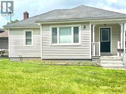 87 RICE Road Welland, ON L3C 2V6