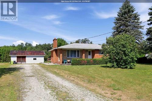 305 Moss Rd, Sault Ste. Marie, ON - Outdoor